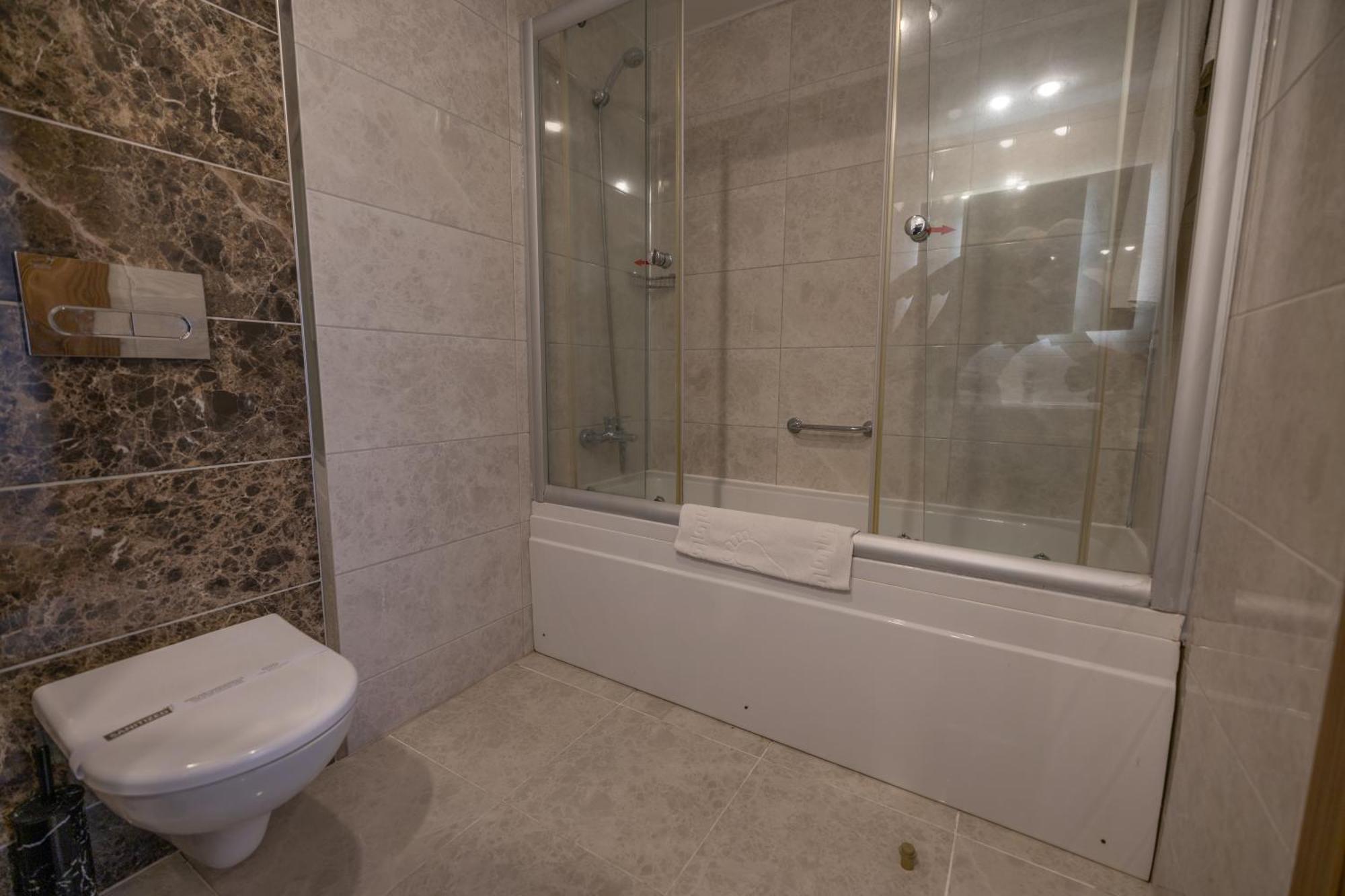 Halic Park Hotel Ayvalik Exterior photo