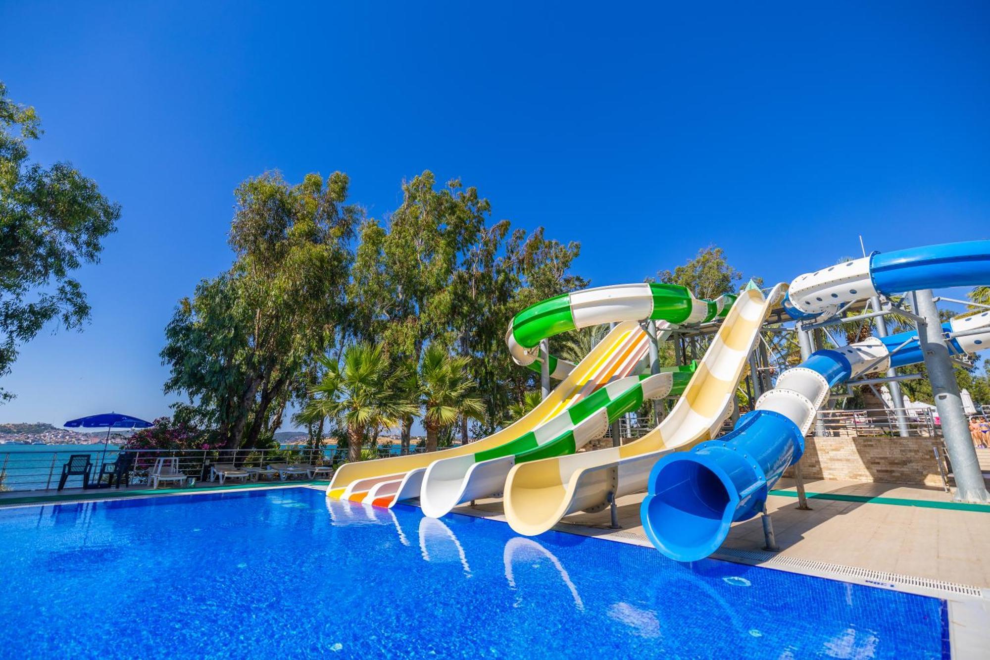 Halic Park Hotel Ayvalik Exterior photo
