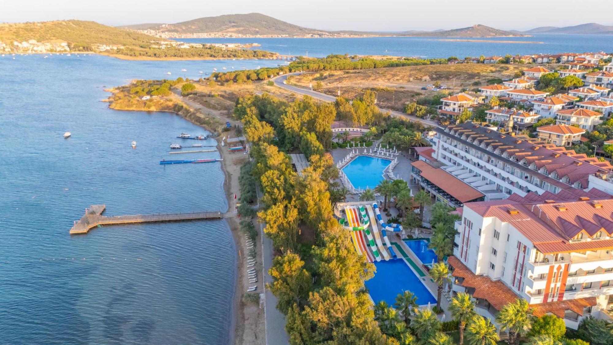 Halic Park Hotel Ayvalik Exterior photo