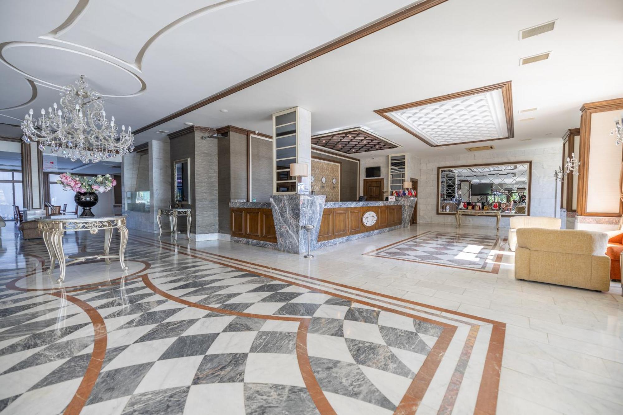 Halic Park Hotel Ayvalik Exterior photo