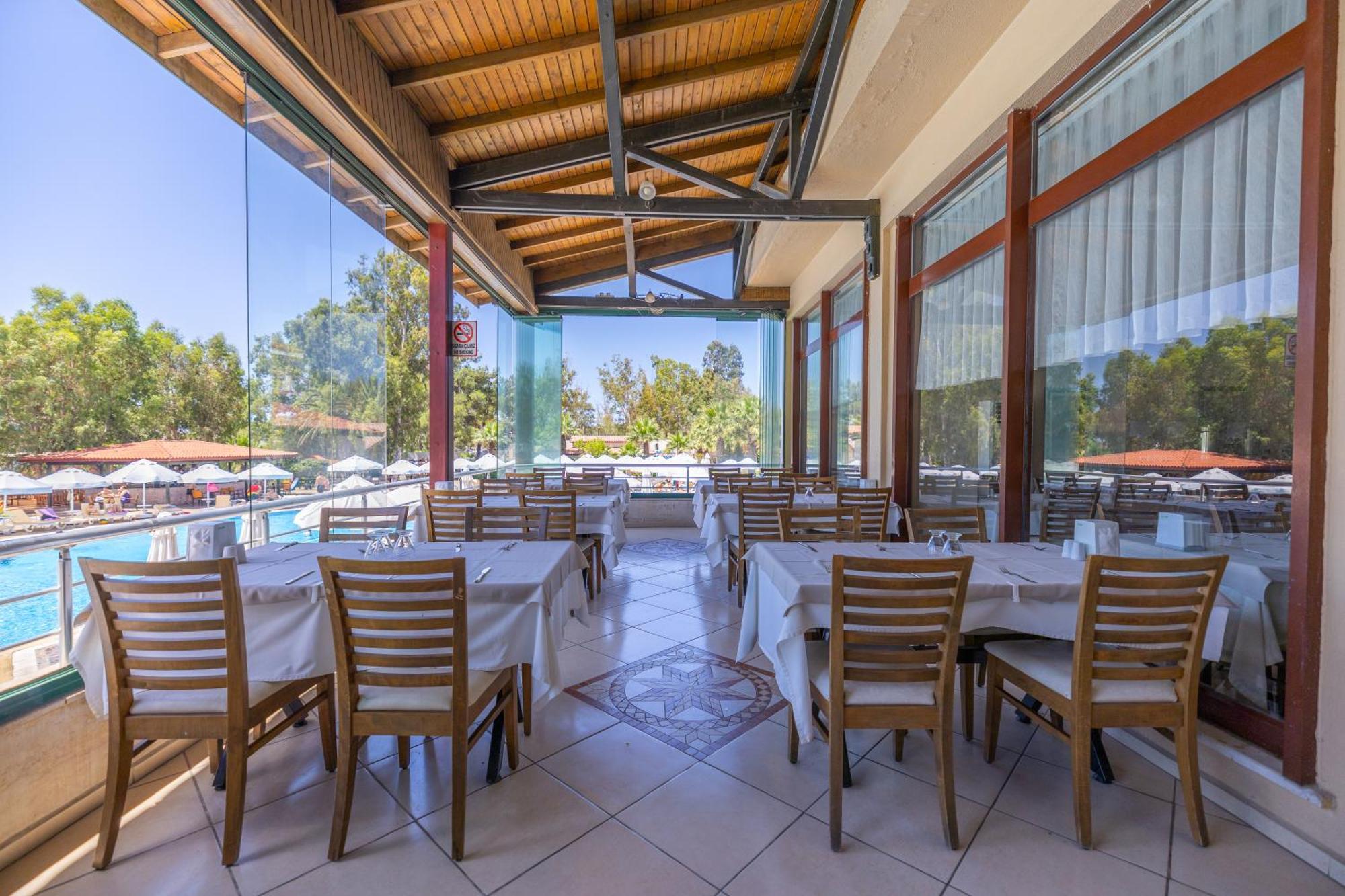 Halic Park Hotel Ayvalik Exterior photo