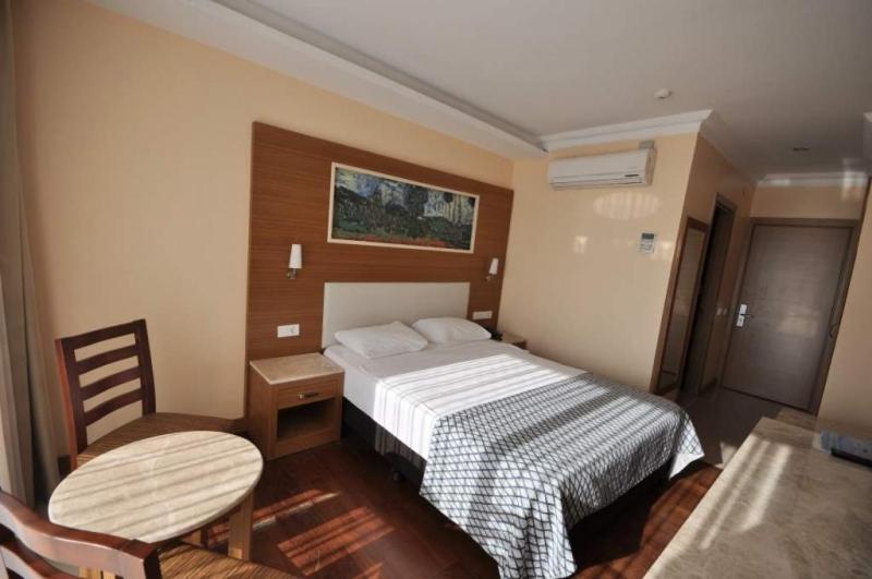 Halic Park Hotel Ayvalik Exterior photo
