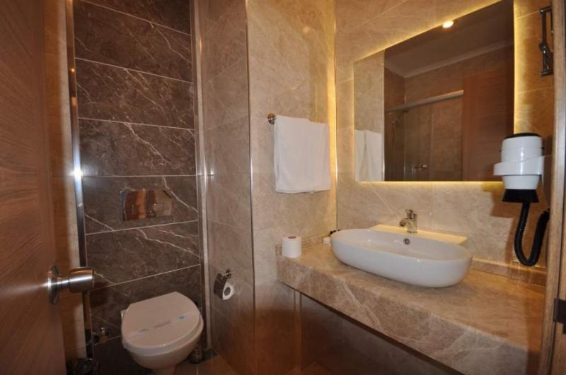 Halic Park Hotel Ayvalik Exterior photo