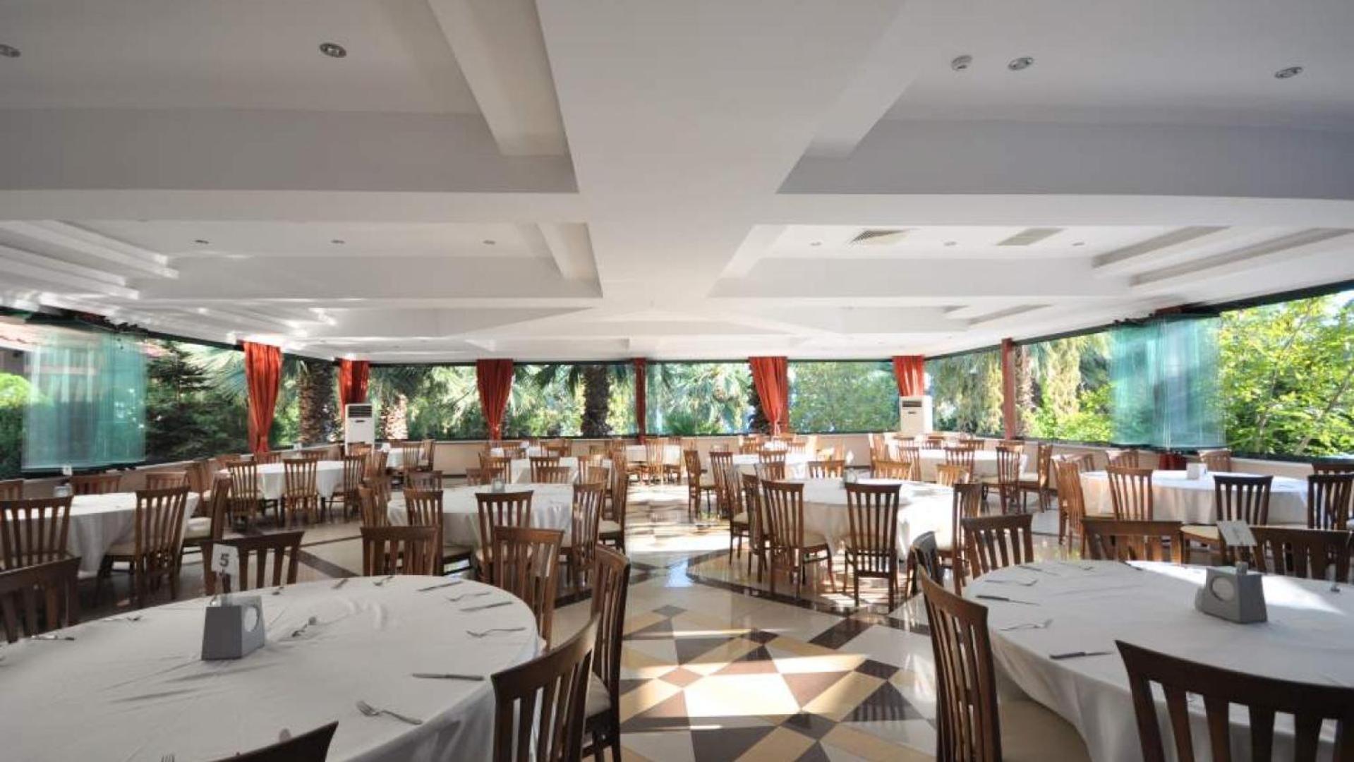 Halic Park Hotel Ayvalik Exterior photo